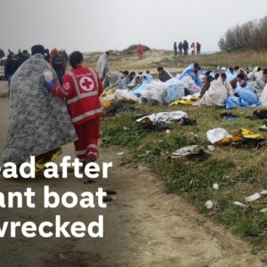 59 dead after boat carrying migrants  shipwrecked off Italian coast